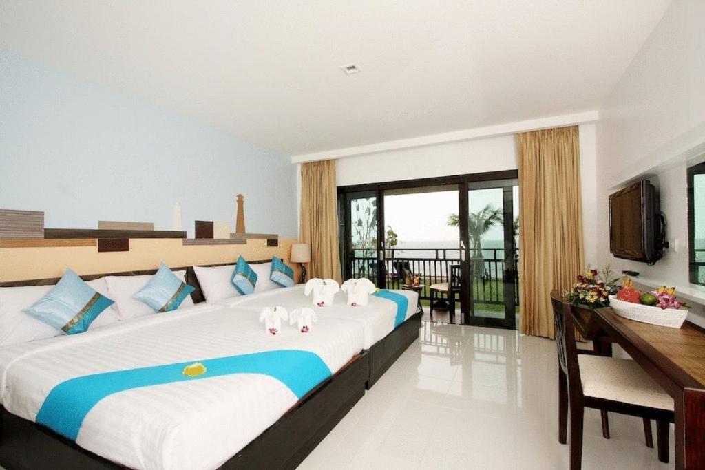 Fanari Khaolak Resort - Fanari Seafront Wing Khao Lak Rum bild
